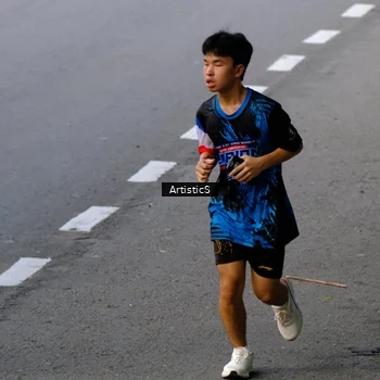 Runner Photo 7678822