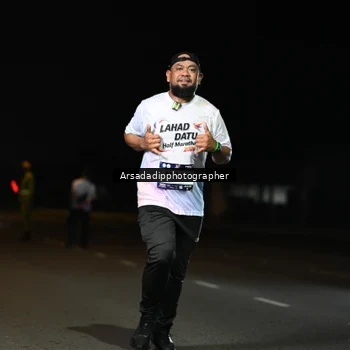 Runner Photo 7678823
