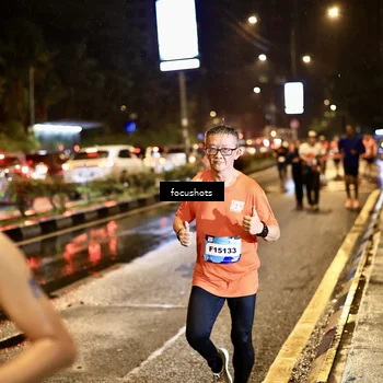 Runner Photo 7678824