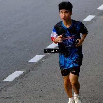 Runner Photo 7678830
