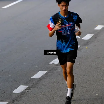 Runner Photo 7678847
