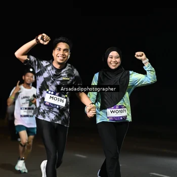 Runner Photo 7678848