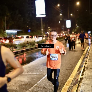 Runner Photo 7678856