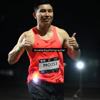 Runner Photo 7678858