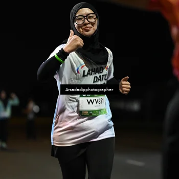 Runner Photo 7678861