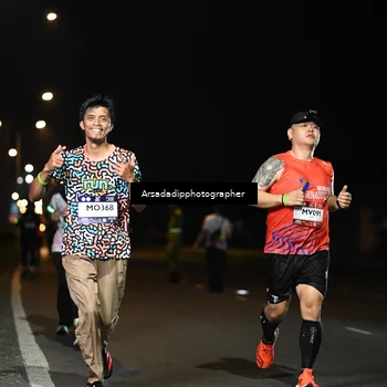 Runner Photo 7678870