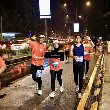 Runner Photo 7678873