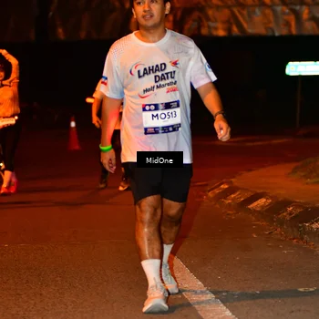 Runner Photo 7678895