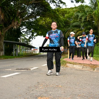 Runner Photo 7678901