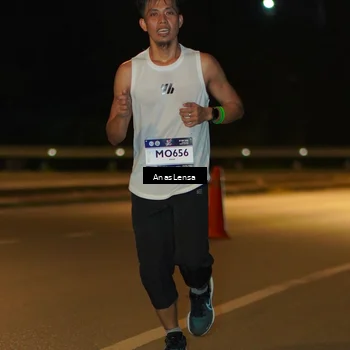 Runner Photo 7678902