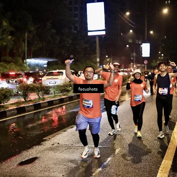 Runner Photo 7678903