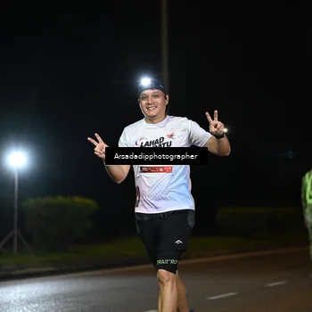 Runner Photo 7678914