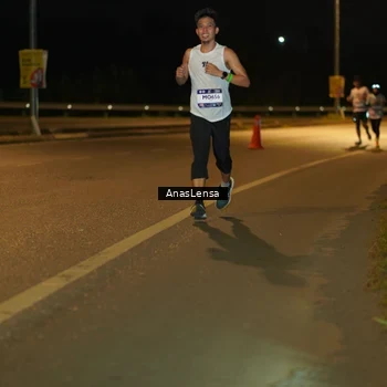 Runner Photo 7678917