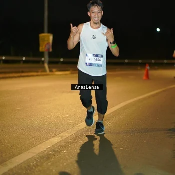 Runner Photo 7678932