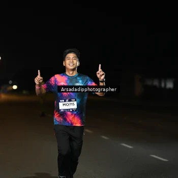 Runner Photo 7678933