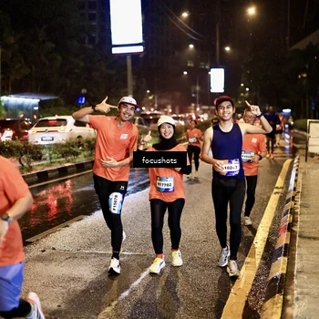 Runner Photo 7678939