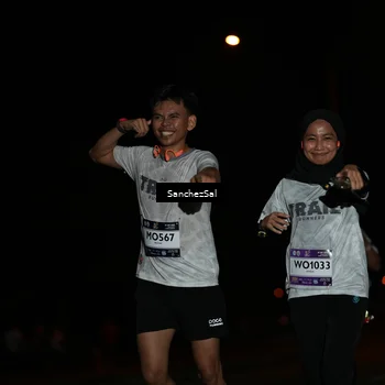 Runner Photo 7678945