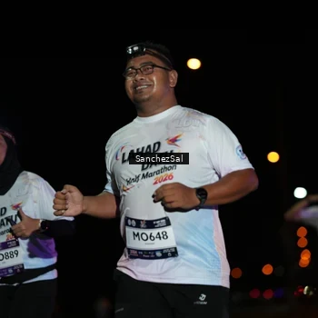 Runner Photo 7678955