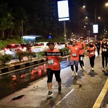Runner Photo 7678967
