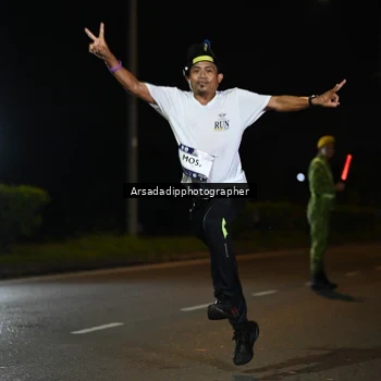 Runner Photo 7678991