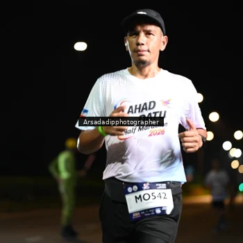 Runner Photo 7678993