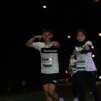 Runner Photo 7679000