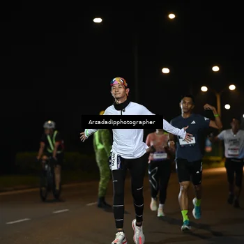 Runner Photo 7679017