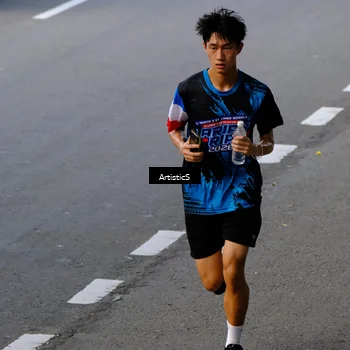 Runner Photo 7679034