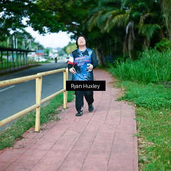 Runner Photo 7679036