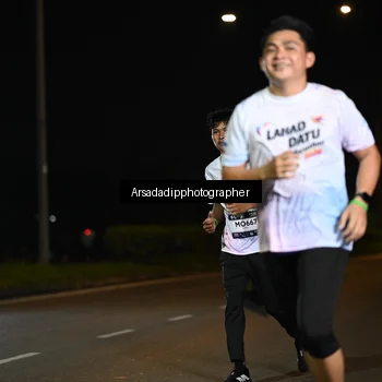 Runner Photo 7679053