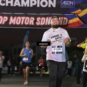 Runner Photo 7679057