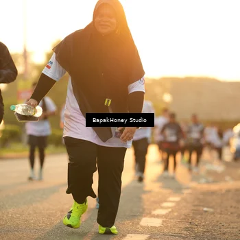 Runner Photo 7679059
