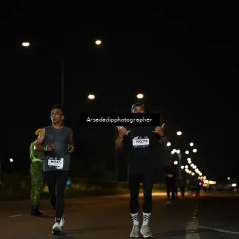 Runner Photo 7679076