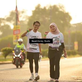 Runner Photo 7679092