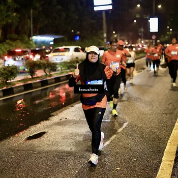 Runner Photo 7679094