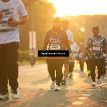 Runner Photo 7679097