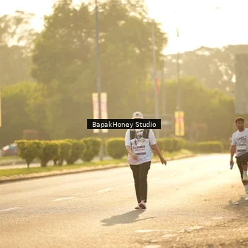 Runner Photo 7679100