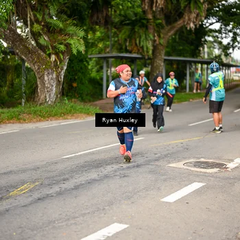 Runner Photo 7679101