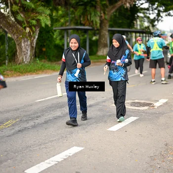 Runner Photo 7679102