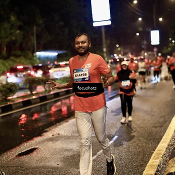 Runner Photo 7679104