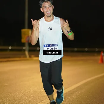 Runner Photo 7679111