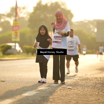 Runner Photo 7679118