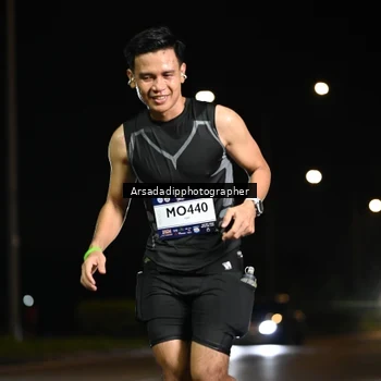 Runner Photo 7679120
