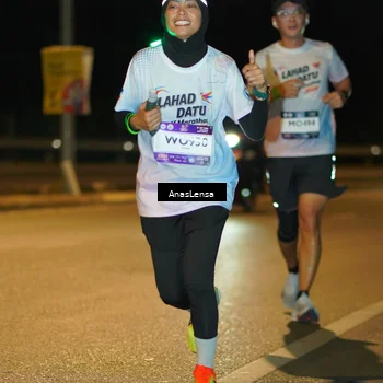 Runner Photo 7679123