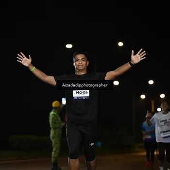 Runner Photo 7679128