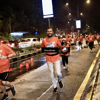 Runner Photo 7679132