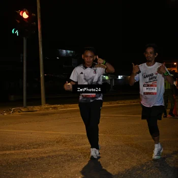Runner Photo 7679135