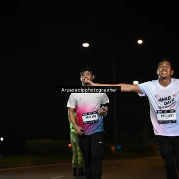 Runner Photo 7679155