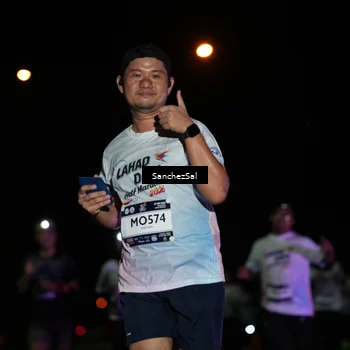 Runner Photo 7679158