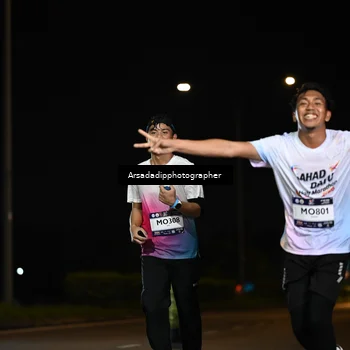 Runner Photo 7679162